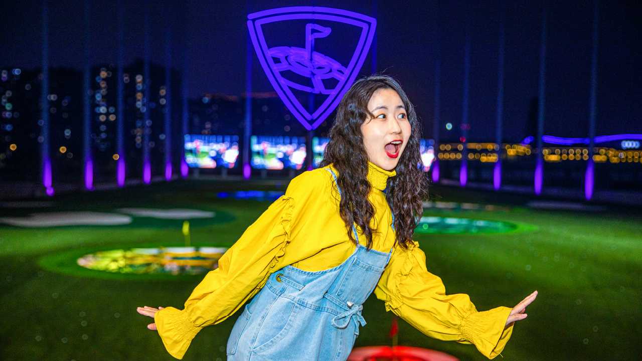 Playing around at Topgolf